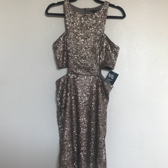 Express Cut-Out Mini Dress S10 - Picture 3 of 5